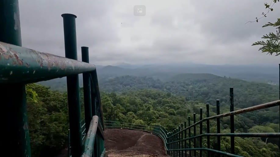 Kudukkathupara- Sightseeing at Kudukathupara - Photo 3
