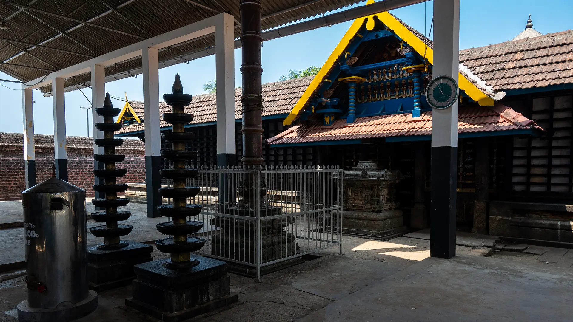 Thirunavaya Navamukunda Temple